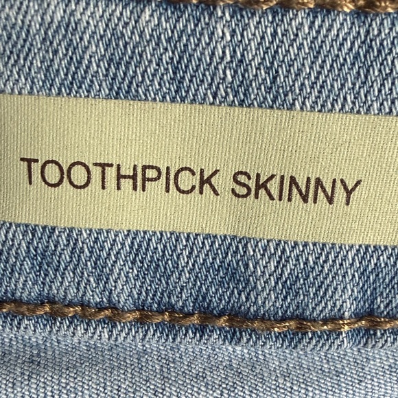 Kut from the Kloth Toothpick Skinny Jeans Light Wash Distressed - Picture 6 of 8